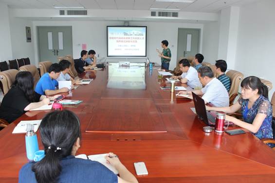 ../../../../../Downloads/20190623SWAG
教育教学改革重点项目启动会+理工复合班总结会/IMG_096